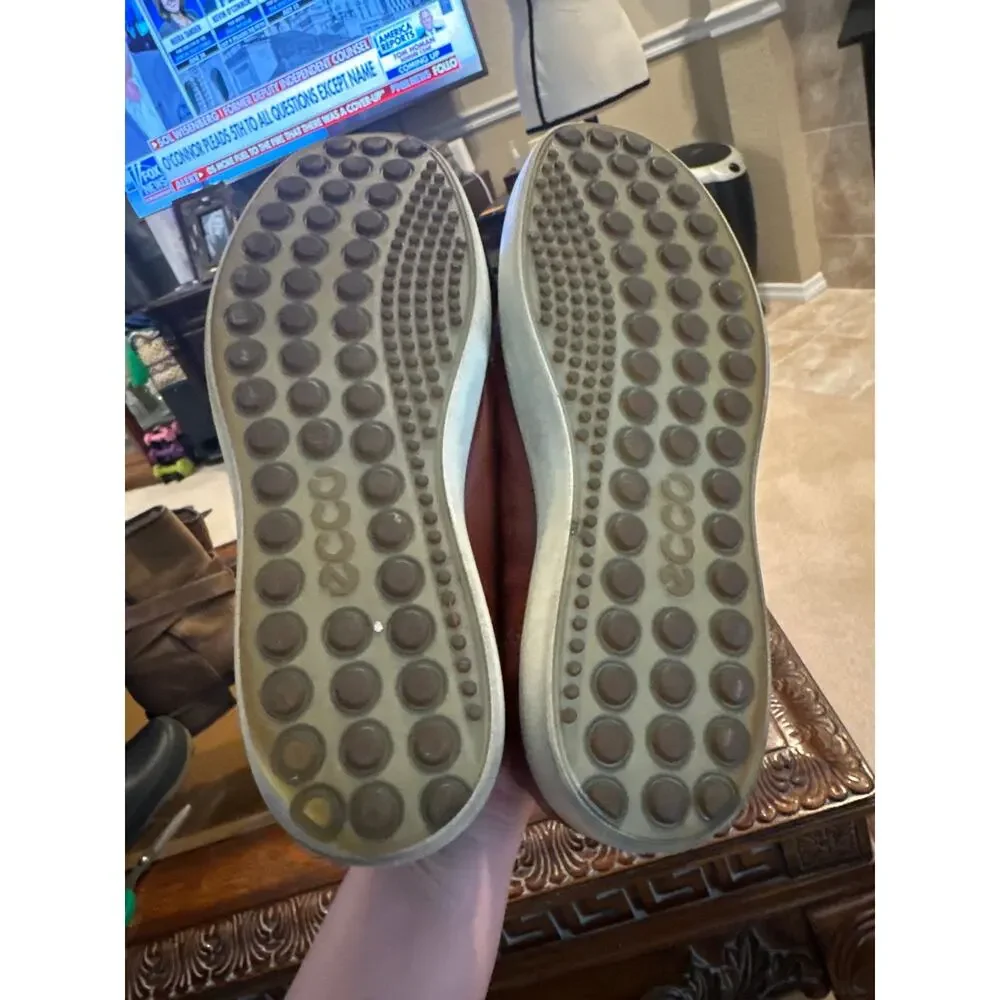 Men’s ECCO Soft 7 Lace Up Leather Sneaker. Size 11
